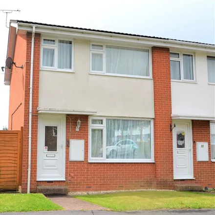 Rent this 3 bed duplex on South View Close in Willand, EX15 2QP