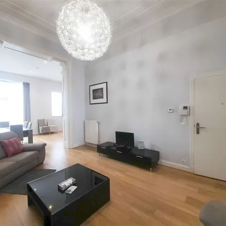 Rent this 2 bed apartment on Rue Stevin - Stevinstraat 222 in 1000 Brussels, Belgium