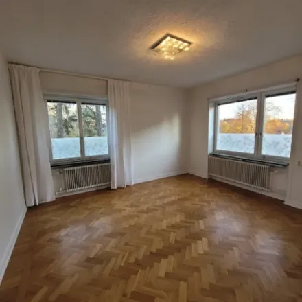 Rent this 2 bed apartment on Torsvikssvängen 46 in 181 50 Lidingö, Sweden