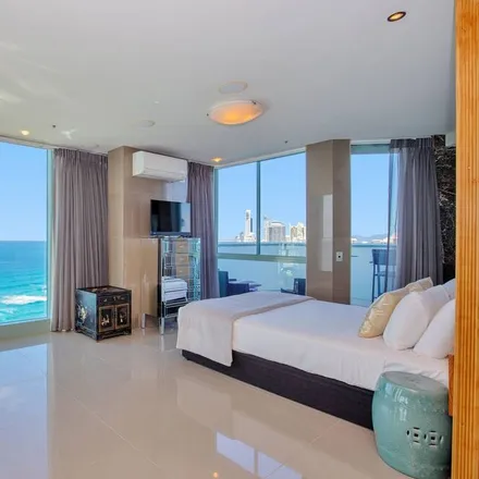Rent this 3 bed apartment on Main Beach QLD 4215