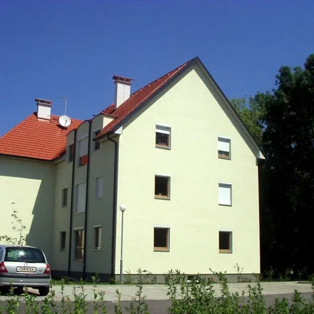 Rent this 3 bed apartment on Baumschulgasse 23 in 7063 Gemeinde Oggau, Austria
