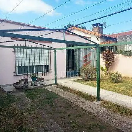 Buy this 3 bed house on 72 - La Crujía 5954 in Villa Libertad, B1650 JKG Billinghurst