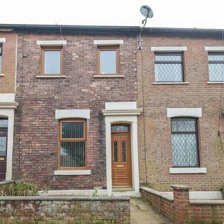 Rent this 3 bed townhouse on Selborne Street in Blackburn, BB2 2SN