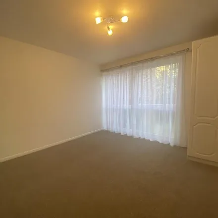 Image 4 - Southall Close, Ware, SG12 7PE, United Kingdom - Apartment for rent