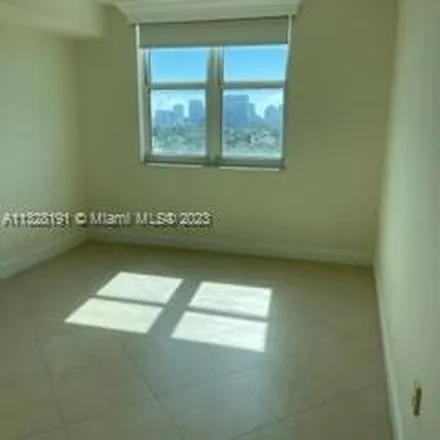 Image 7 - 2968 Southwest 22nd Street, The Pines, Miami, FL 33145, USA - Apartment for rent