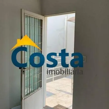 Rent this 2 bed apartment on Praça Nossa Senhora do Perpétuo Socorro in Regional Norte, Betim - MG