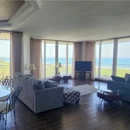 Image 3 - Atlantic Beach Boulevard, Fort Pierce Shores, Saint Lucie County, FL 34949, USA - Condo for rent