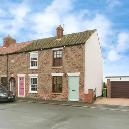 Buy this 3 bed house on Bell Lane in Rawcliffe, DN14 8RP