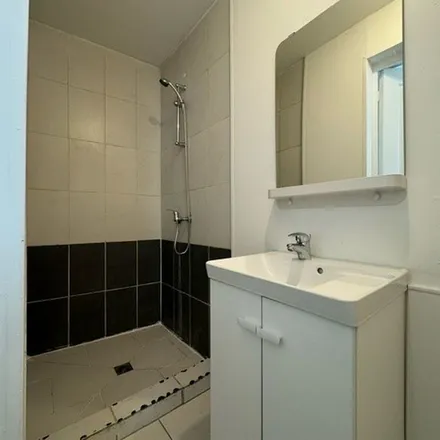 Rent this 1 bed apartment on 118 Rue du Connétable in 60500 Chantilly, France