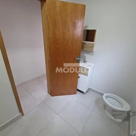 Rent this 2 bed apartment on Rua Vieira Gonçalves in Martins, Uberlândia - MG