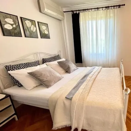 Image 6 - 51264 Jadranovo, Croatia - Apartment for rent