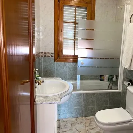 Image 2 - 18800 Baza, Spain - Townhouse for rent