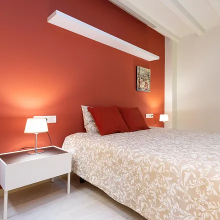Rent this 1 bed apartment on Carrer Nou de la Rambla in 99, 08001 Barcelona