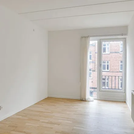 Rent this 1 bed apartment on Svanevej 17 in 2400 København NV, Denmark