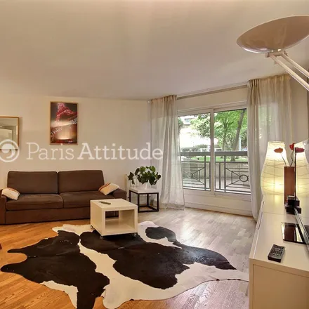 Rent this 2 bed apartment on 22 Rue Georgette Agutte in 75018 Paris, France