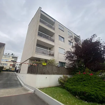 Image 2 - 38 Avenue Carnot, 94100 Saint-Maur-des-Fossés, France - Apartment for rent