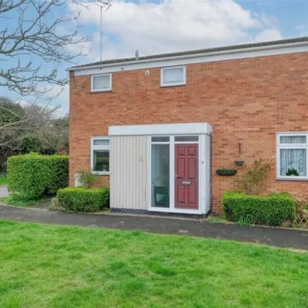 Buy this 3 bed house on Ilmington Close in Redditch, B98 0EX
