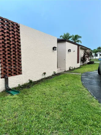 Buy this 4 bed house on 9350 Southwest 124th Street in Kendall, FL 33176