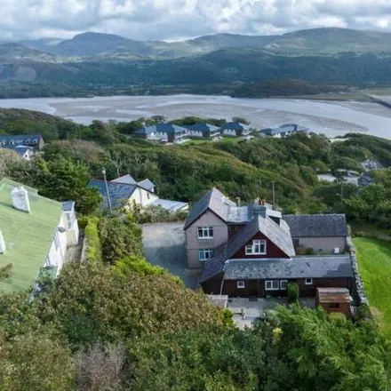 Image 2 - Bryn Melyn, Panorama Road, Barmouth, LL42 1DQ, United Kingdom - House for sale