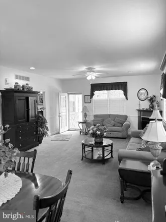 Image 4 - 4908 Shepherd Street, Brookhaven, Delaware County, PA 19015, USA - House for sale