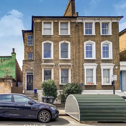 Image 1 - Our Lady of Good Counsel, Bouverie Road, London, N16 0AF, United Kingdom - Apartment for rent