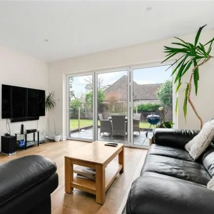 Image 4 - 139A Park Road, Camberley, GU15 2LL, United Kingdom - House for sale