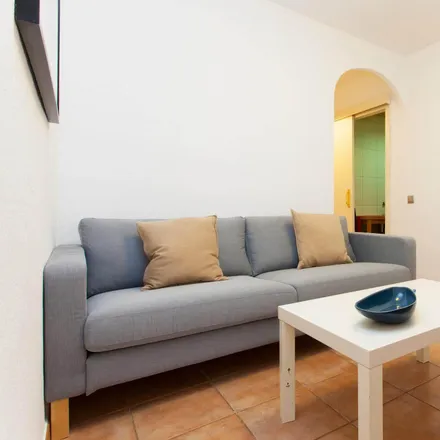 Image 4 - Carrer de Rocafort, 185, 08001 Barcelona, Spain - Apartment for rent