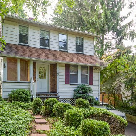 Rent this 3 bed house on Mount Airy Rd in Bernardsville, NJ