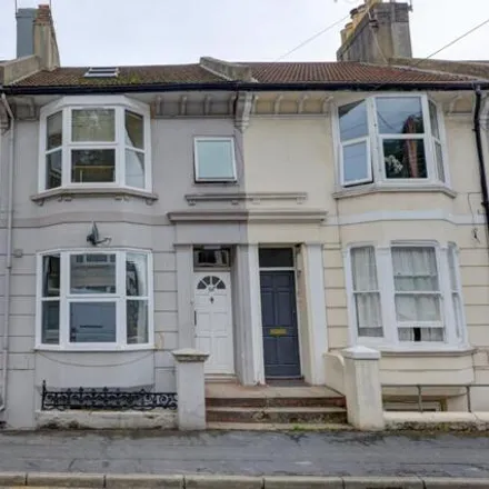 Rent this 7 bed townhouse on Argyle Road (Zone J) in Argyle Road, Brighton