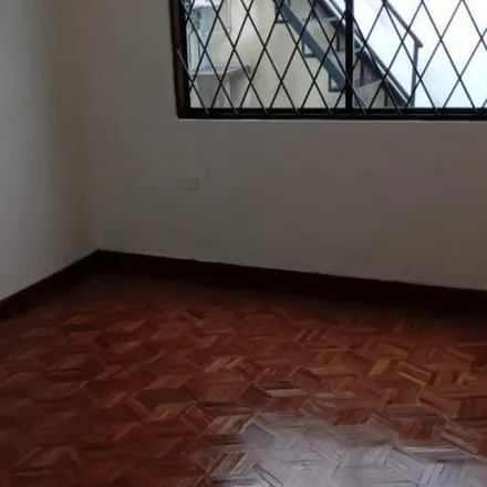 Rent this 7 bed house on Balcones del Norte in Avenida Luis Tufiño, 170512