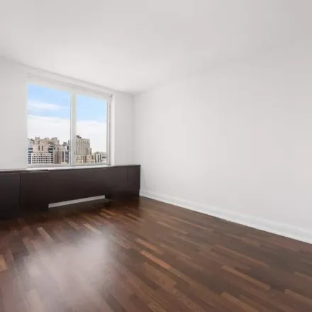 Image 2 - Bridge Tower Place, East 61st Street, New York, NY 10021, USA - Apartment for rent