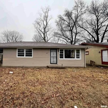 Buy this 3 bed house on 331 South Cedarview Street in Carbondale, IL 62901