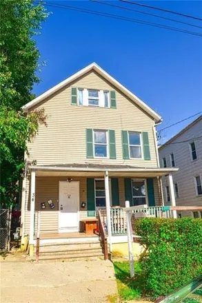 Rent this 3 bed house on 34 West Farm Street in Long Hill, Waterbury