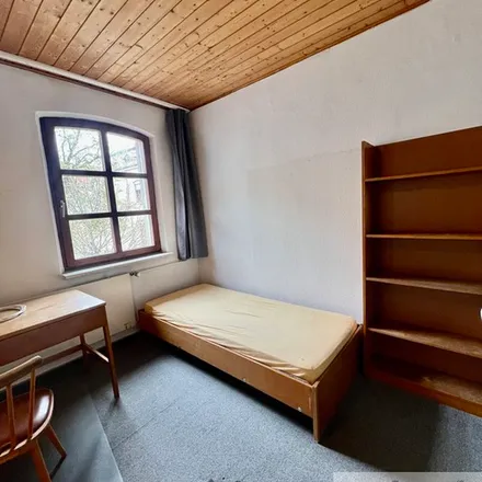 Rent this 1 bed apartment on Botanischer Garten Erlangen in Theaterplatz, 91054 Erlangen