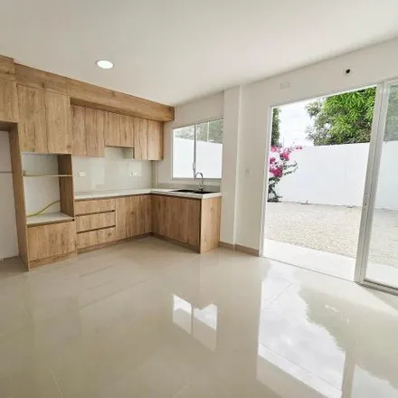 Buy this 3 bed house on Avenida Vicente Rocafuerte in 241550, Salinas