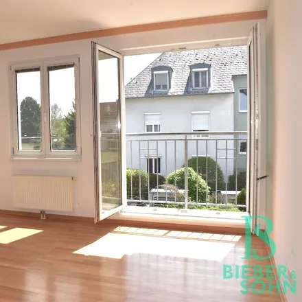 Rent this 3 bed apartment on Gemeinde Biedermannsdorf in 3, AT