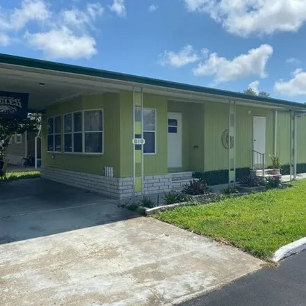 Buy this studio apartment on East Klosterman Road in Tarpon Springs, FL 34689