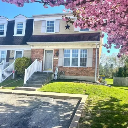 Buy this 3 bed house on 28 Heritage Drive in Dover, DE 19904