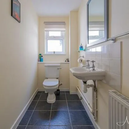 Image 7 - Larkspur Close, Neath, SA10 7ER, United Kingdom - House for sale