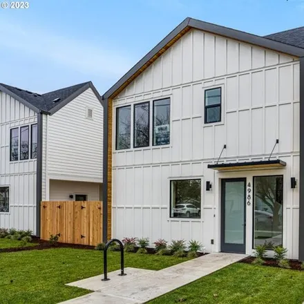 Buy this 2 bed condo on 4934 Southeast Ogden Street in Portland, OR 97206