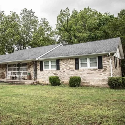 Buy this 3 bed house on 976 North 32nd Avenue in Humboldt, TN 38343