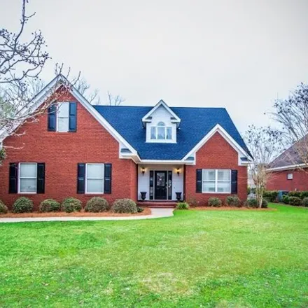 Buy this 5 bed house on 116 Lakeside Drive in Dothan, AL 36301