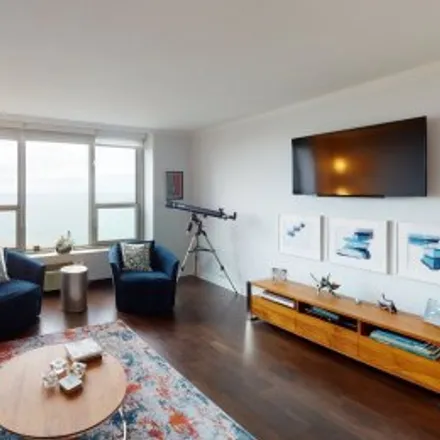 Buy this 1 bed apartment on #31c,1550 North Lake Shore Drive in Cabrini-Green, Chicago