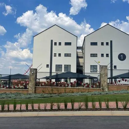 Image 4 - Kareeberg Ward 3, Kareeberg Local Municipality, Pixley ka Seme District Municipality, South Africa - Apartment for rent