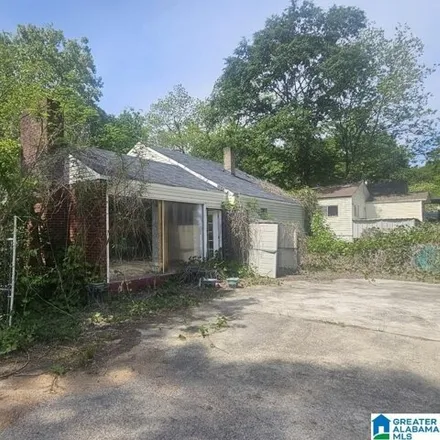Image 1 - 900 16th Street, Midfield, Jefferson County, AL 35228, USA - House for sale