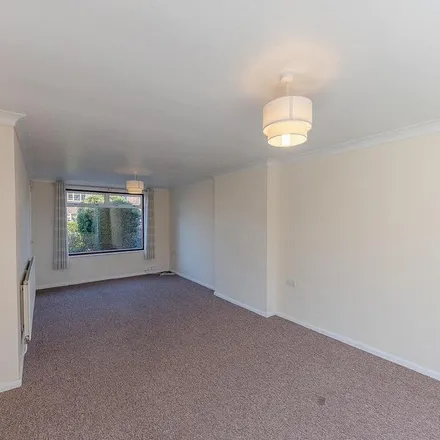 Rent this 3 bed apartment on Hervey Green in Nottingham, NG11 8DX
