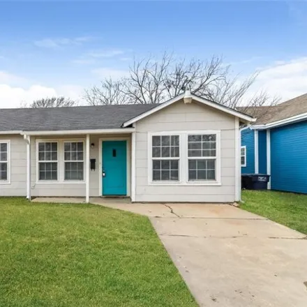 Rent this 3 bed house on 2624 Frazier Avenue in Fort Worth, TX 76110