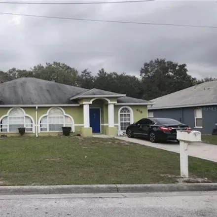 Buy this 6 bed house on 618 Citrus Ave # 620 in Dundee, Florida