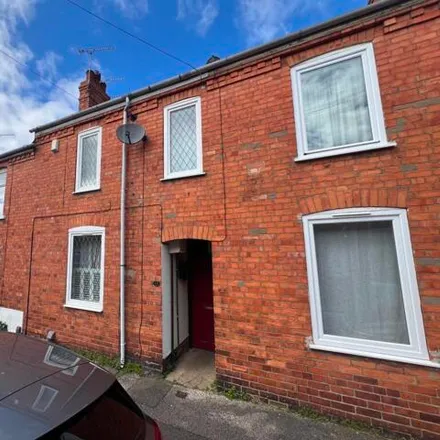 Buy this 2 bed townhouse on Good Lane in Lincoln, LN1 3EH