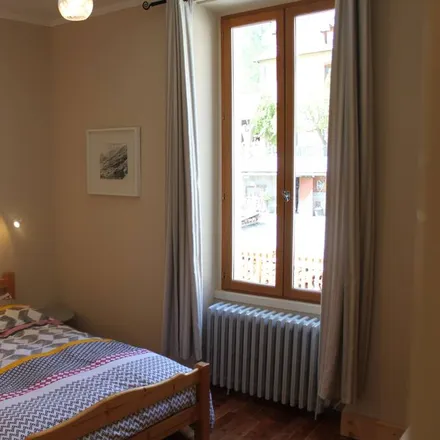 Rent this 2 bed apartment on 04400 Faucon-de-Barcelonnette